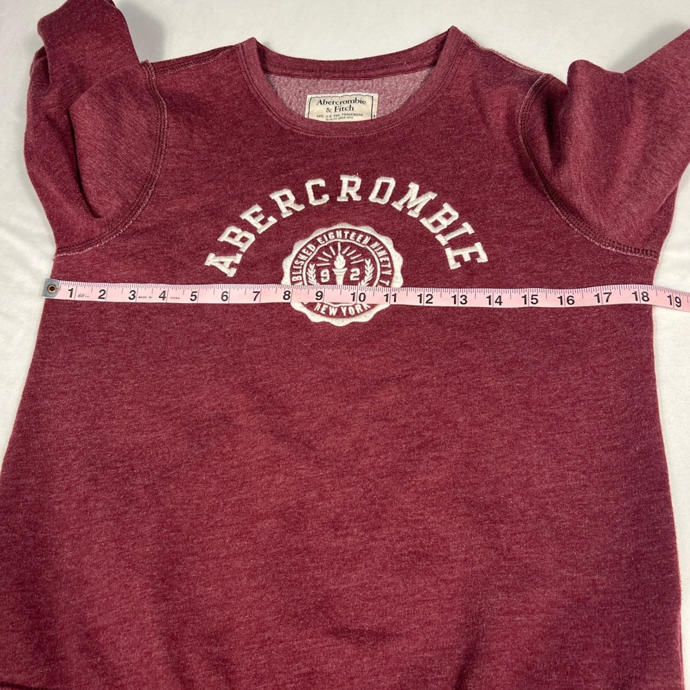 Abercrombie & Fitch Womens Maroon Graphic Crewneck Sweatshirt Size Small Maroon - Picture 5 of 7